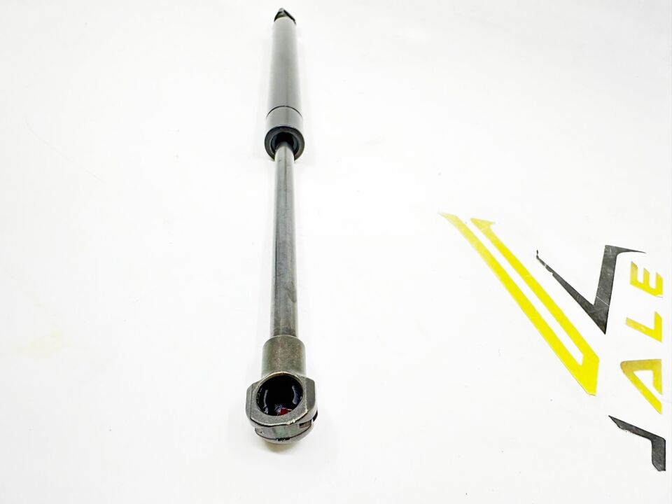 BMW 7 SERİSİ MOTOR KAPUT AMORTİSÖRÜ E38 YAN SANAYİ