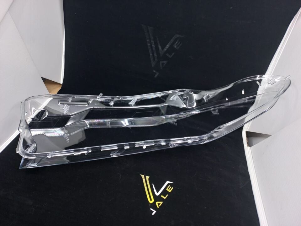 BMW  5 SERİSİ FAR CAMI - L - G30 YAN SANAYİ