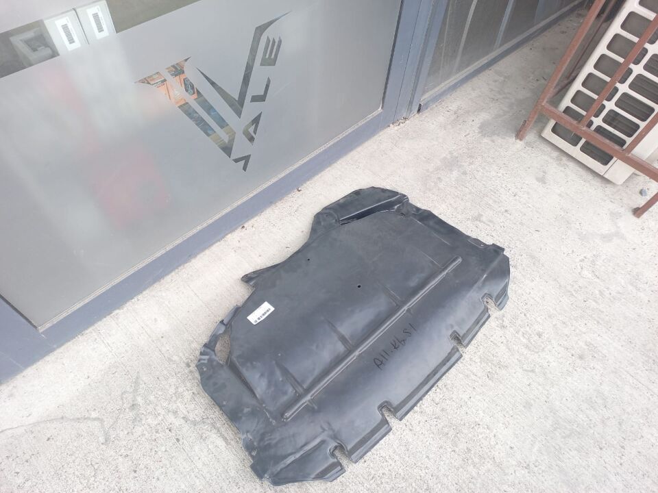 BMW 5 SERİSİ MOTOR ALT MUHAFAZA BAKALİTİ E39.M52.M54 YAN SANAYİ