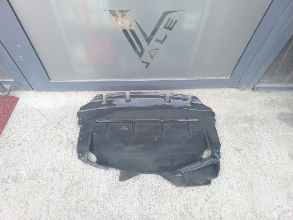 BMW 5 SERİSİ MOTOR ALT MUHAFAZA BAKALİTİ E39.M52.M54 YAN SANAYİ