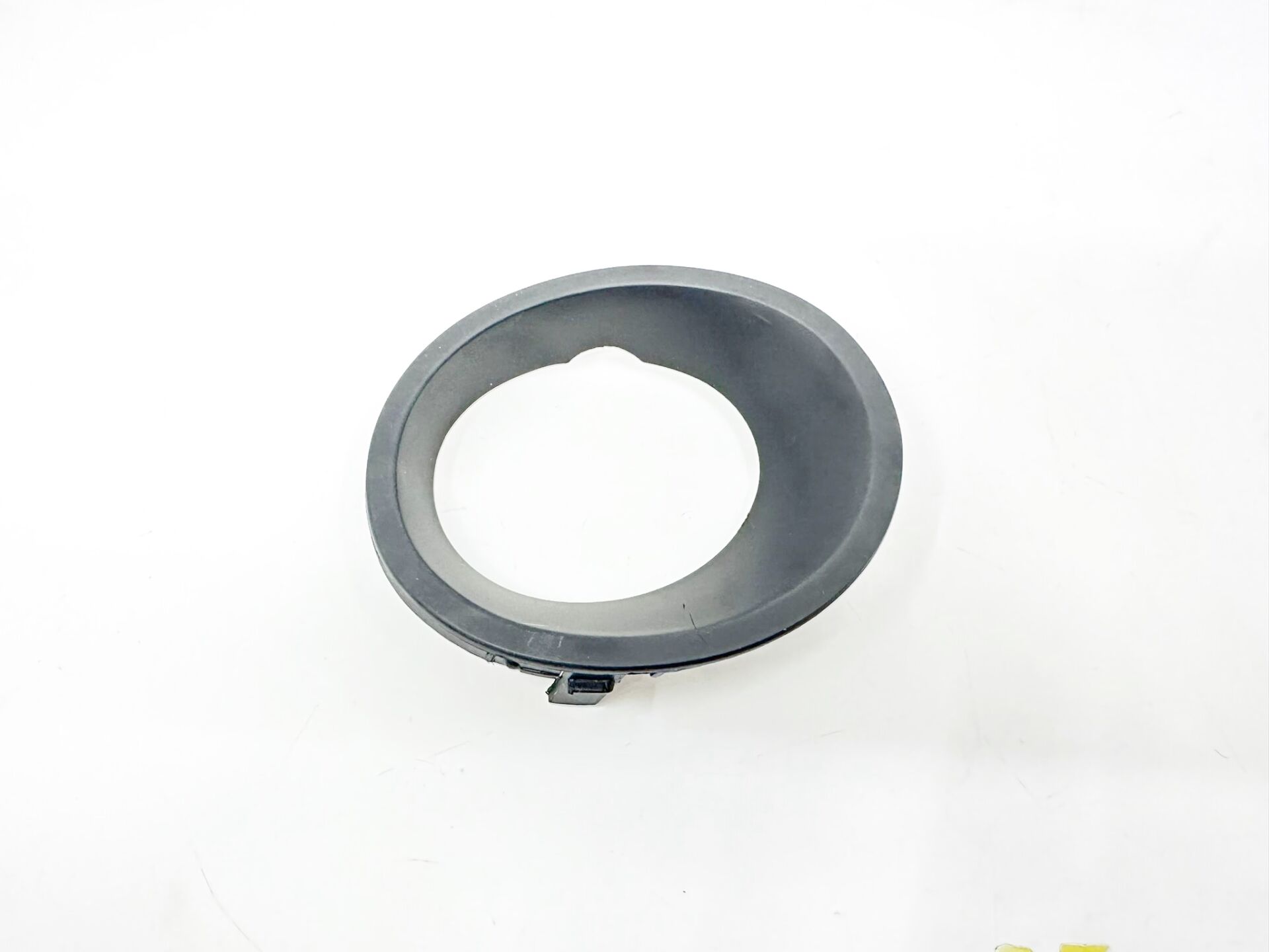 BMW X5 SERİSİ ÖN TAMPON SİS FAR ÇERCEVESİ - R - E53.E.M. YAN SANAYİ