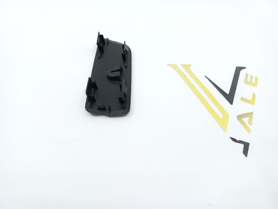 BMW X5 SERİSİ ÖN TAMPON ÇEKİ DEMİR KAPAĞI - L - E53.Y.M YAN SANAYİ