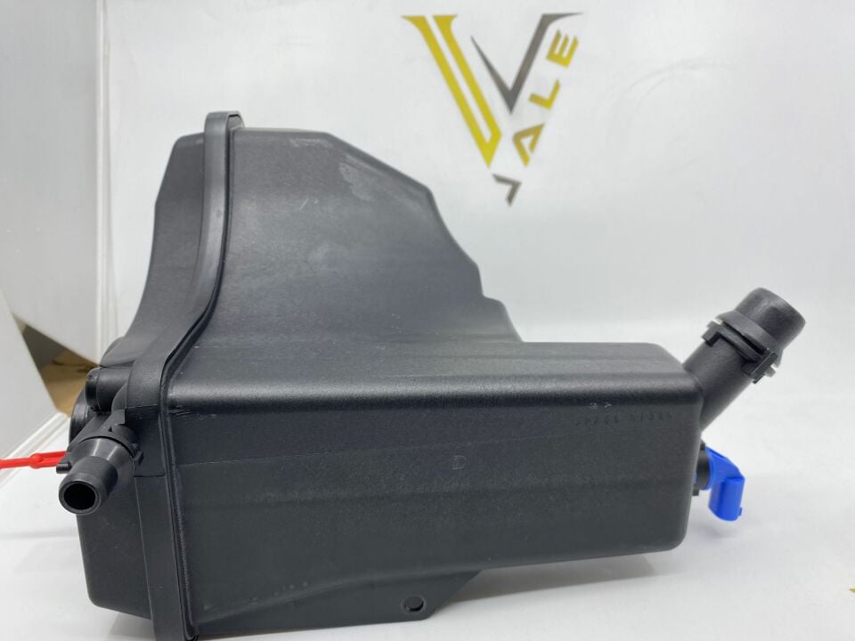 BMW 1-3 SERİSİ RADYATÖR SU DEPOSU E87.E90.18d.20d.25d.30d.35d FEBİ