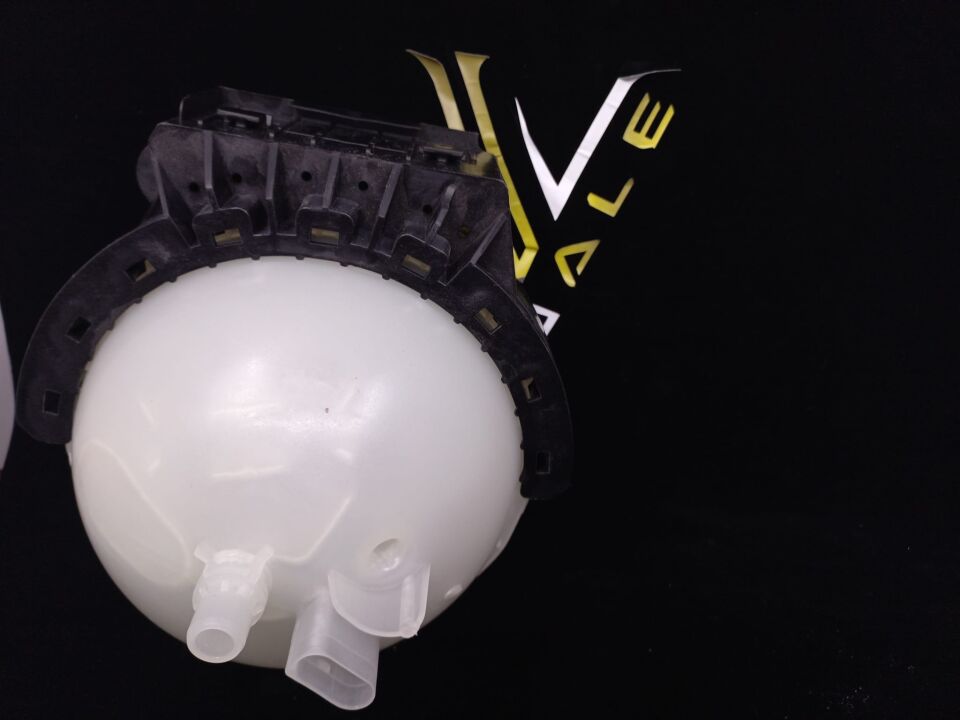 BMW 1-3 SERİSİ RADYATÖR YEDEK SU DEPOSU F20.F30 BEHR