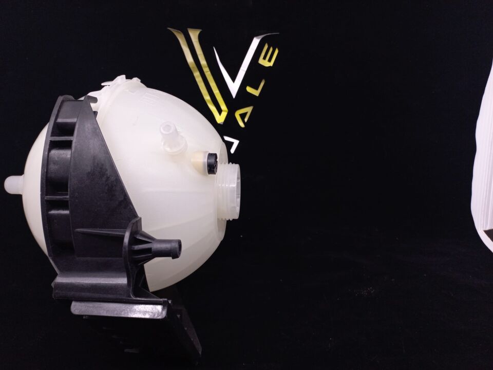 BMW 1-3 SERİSİ RADYATÖR YEDEK SU DEPOSU F20.F30 BEHR