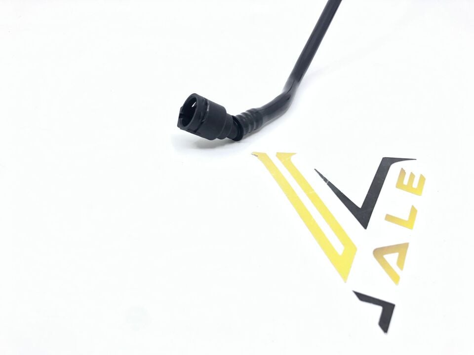 BMW 5 SERİSİ RADYATÖR SU DEPO HORTUMU F10 520İ YAN SANAYİ