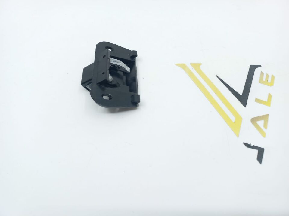 BMW 3-5 SERİSİ TORPİDO AÇMA MANDALI KİLİT KARŞILIĞI E30.E34 YAN SANAYİ