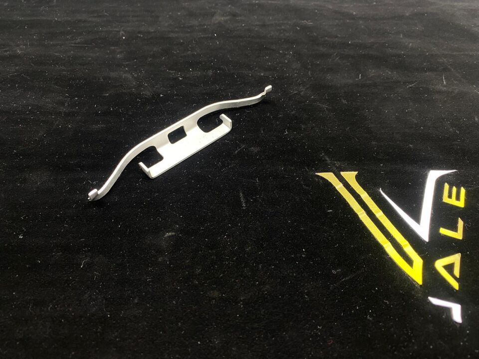 BMW 3 - 5 SERİSİ ARKA FREN BALATA YAYI - SAC - E46.E36.E34.E87 TEXTAR