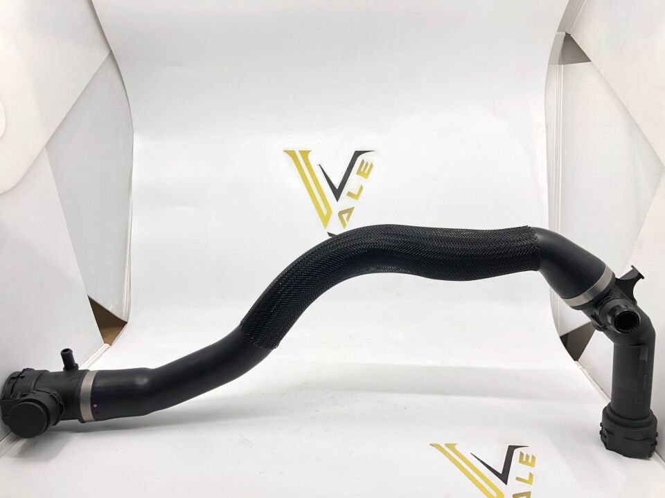 BMW 1-3-4 SERİSİ RADYATÖR ÜST HORTUMU F20.F30.F36.F32 YAN SANAYİ