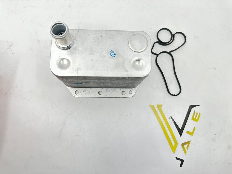 BMW 3-5 SERİSİ YAĞ SOĞUTMA RADYATÖRÜ E46.E60.E53 FEBİ