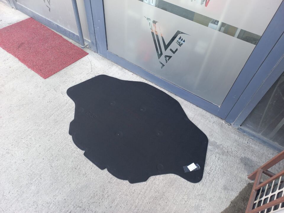 BMW 5 SERİSİ MOTOR KAPUT KEÇESİ G30 YAN SANAYİ