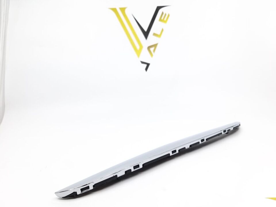 BMW 3 SERİSİ PANJUR ÜST NİKELAJI - L - E90 YAN SANAYİ