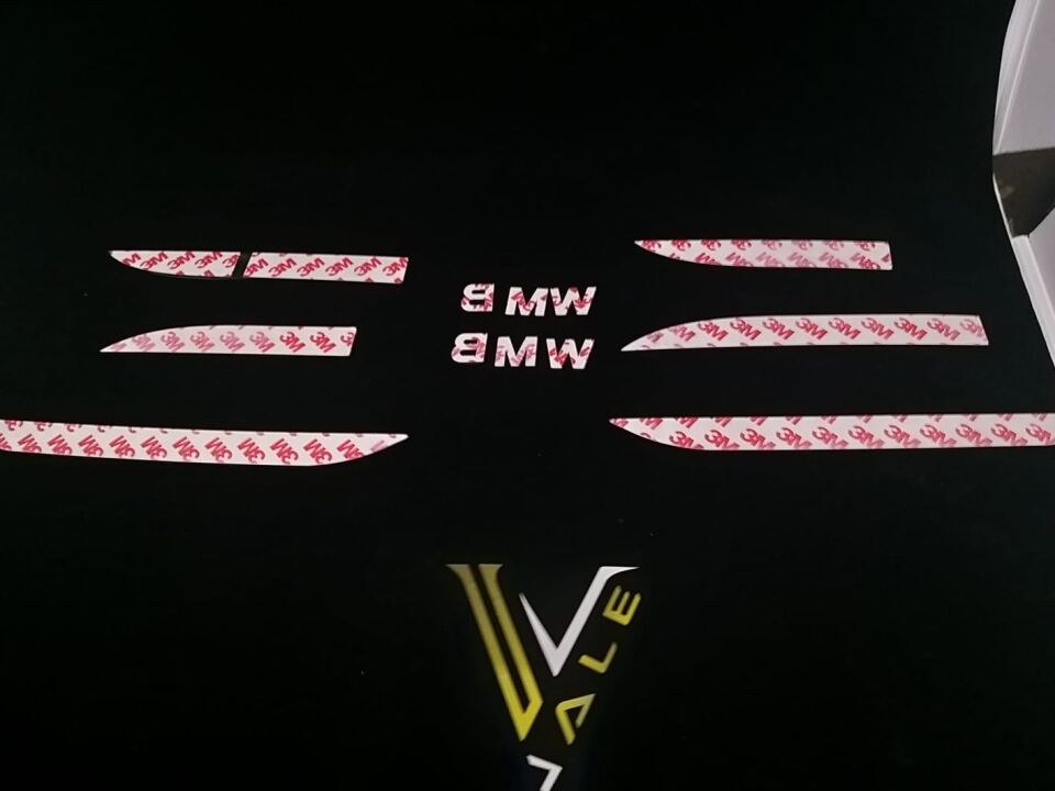 BMW 5 SERİSİ KAPI ALT EŞİĞİ KAPLAMA EŞİK YAZILARI BMW F10. YAN SANAYİ