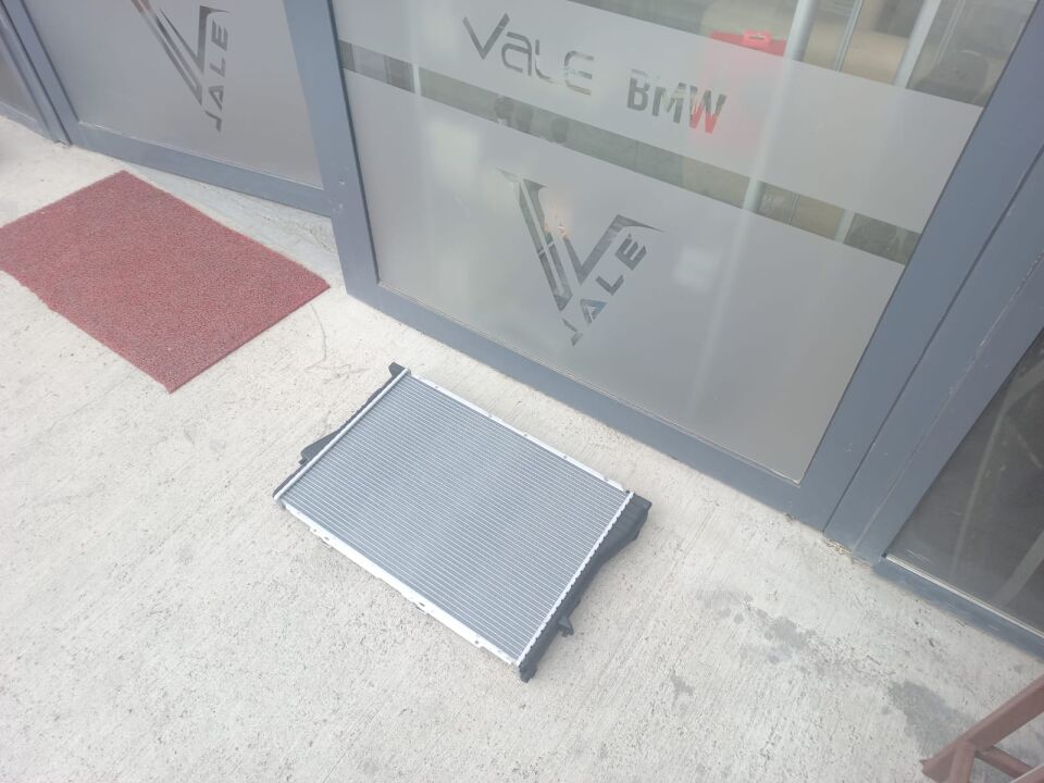 BMW 5 SERİSİ SU RADYATÖRÜ E38.E39.540 YAN SANAYİ