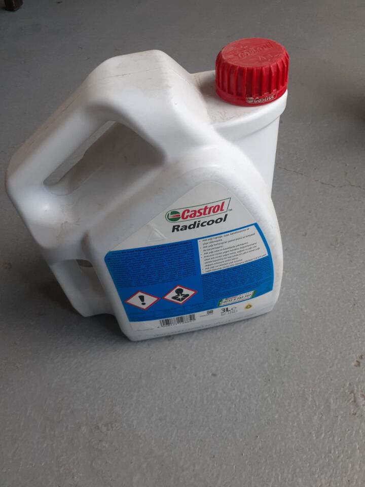 MAVİ ANTİFİRİZ - 3  LİTRE - TÜM MODELLER CASTROL