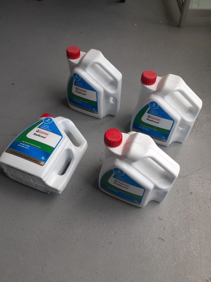 MAVİ ANTİFİRİZ - 3  LİTRE - TÜM MODELLER CASTROL