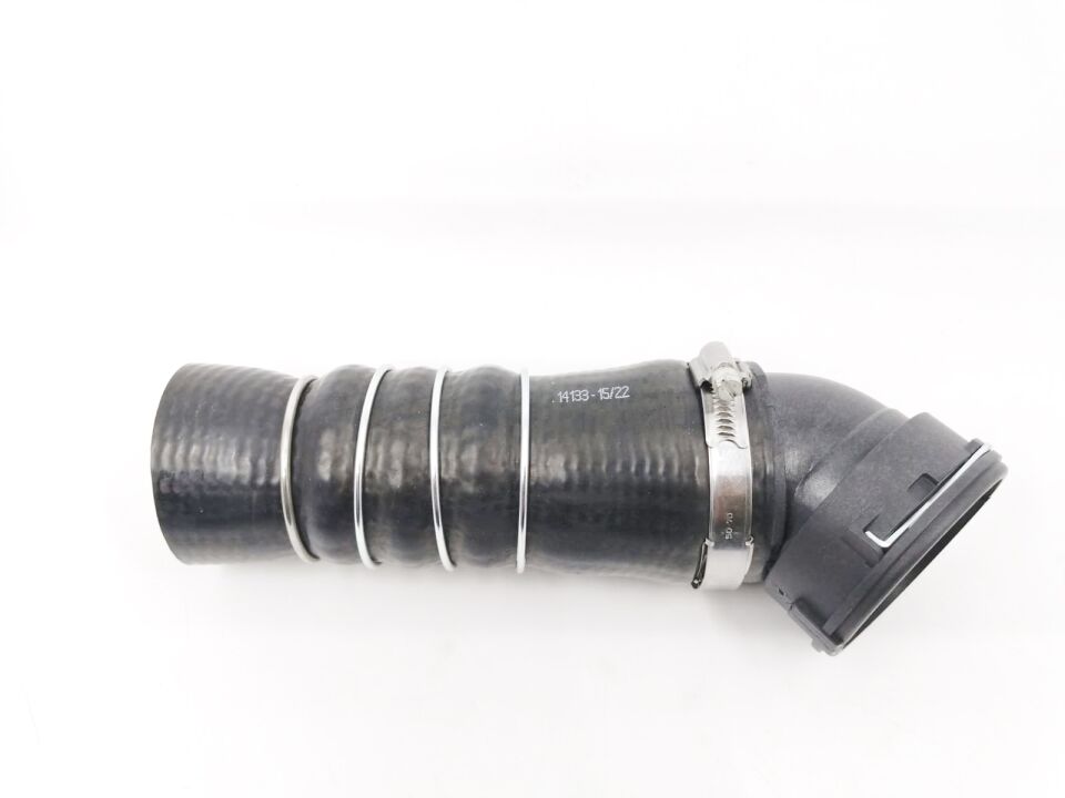 BMW 5 SERİSİ TURBO HORTUMU E60.LCI YAN SANAYİ