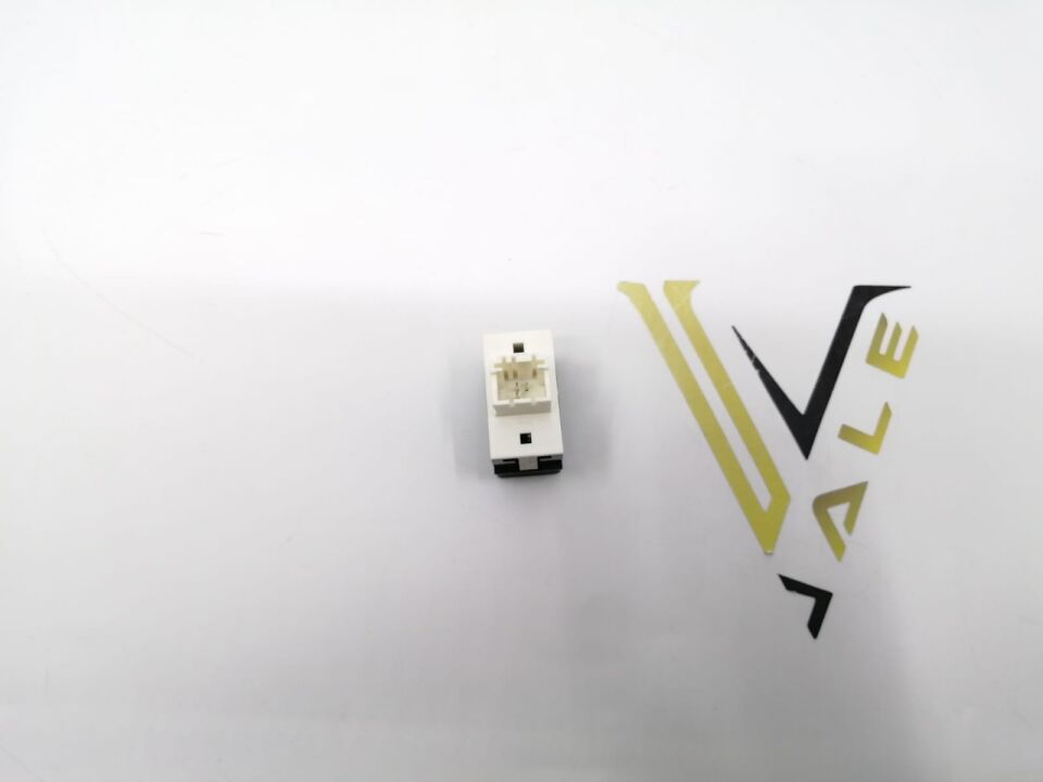 BMW 3 SERİSİ CAM DÜĞMESİ - BEYAZ - E36.09/96< YAN SANAYİ