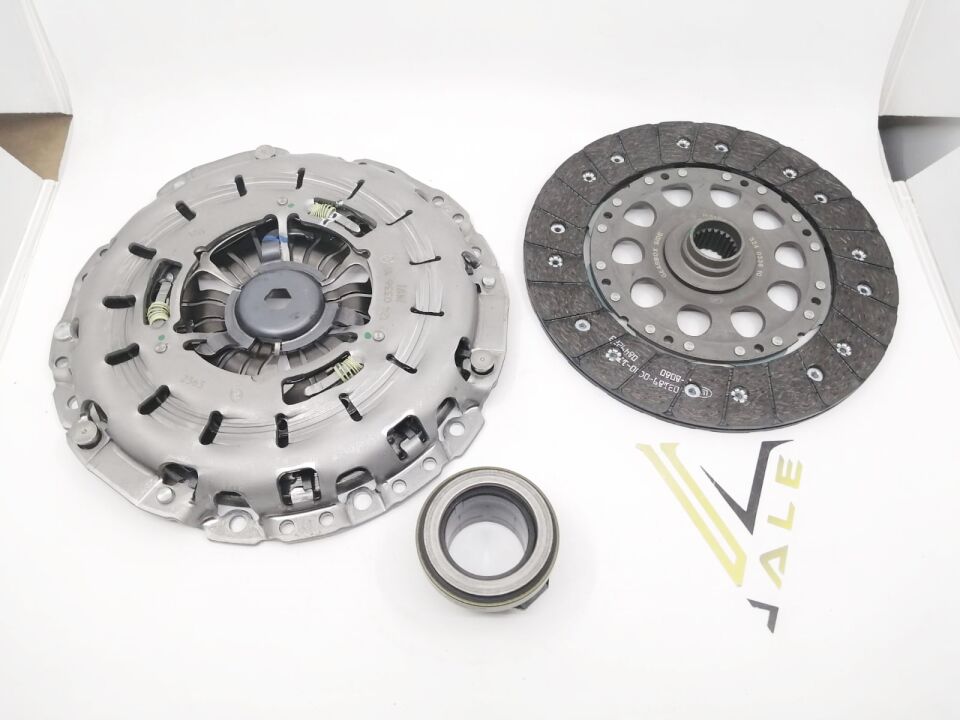 BMW 3-5 SERİSİ DEBRİYAJ SETİ 240 MM E87.E90.E46.E60 LUK