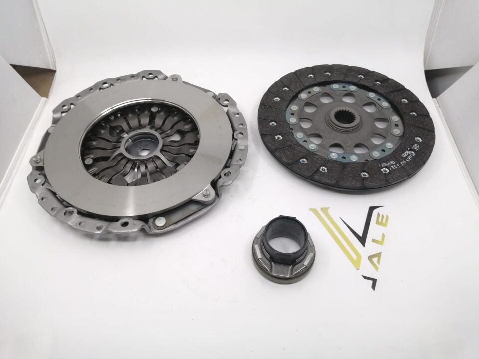 BMW 3-5 SERİSİ DEBRİYAJ SETİ 240 MM E87.E90.E46.E60 LUK