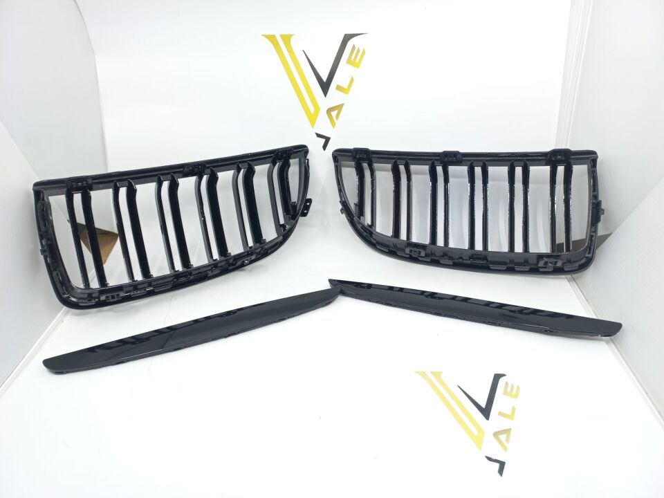 BMW 3 SERİSİ PANJUR BÖBREK TAKIMI PARLAK SİYAH - M - E90 YAN SANAYİ