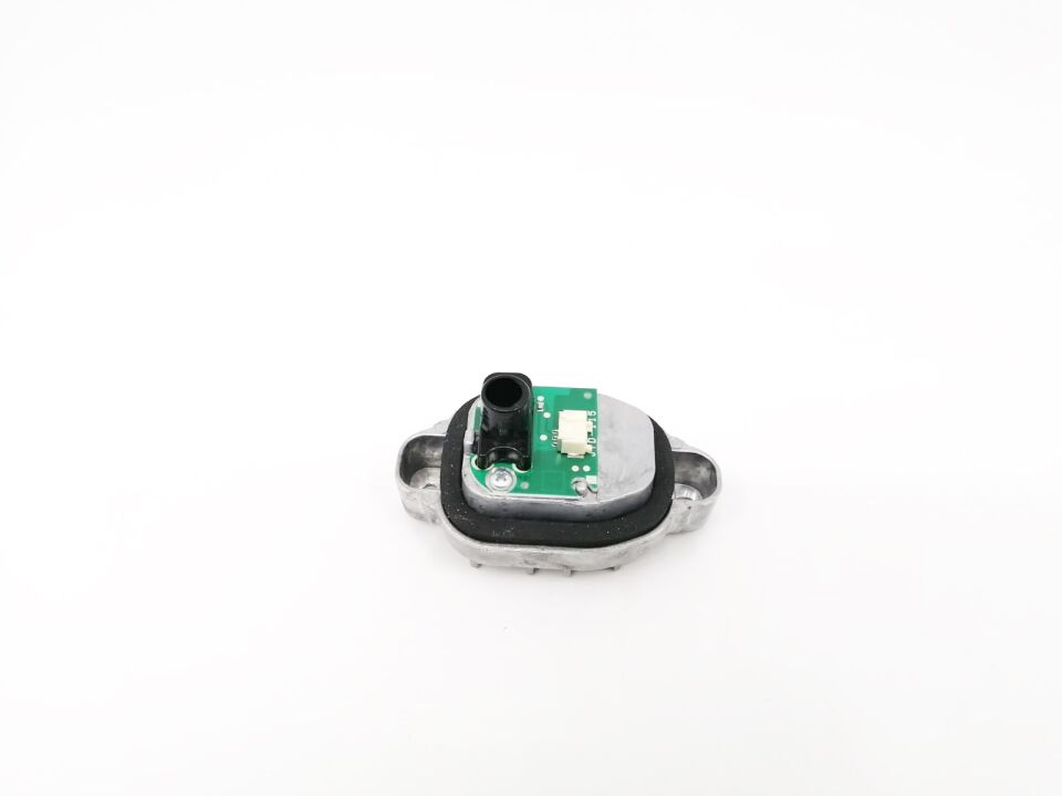 BMW 3 SERİSİ LED MODÜL TEK - 3 PİM - F30.LCI YAN SANAYİ