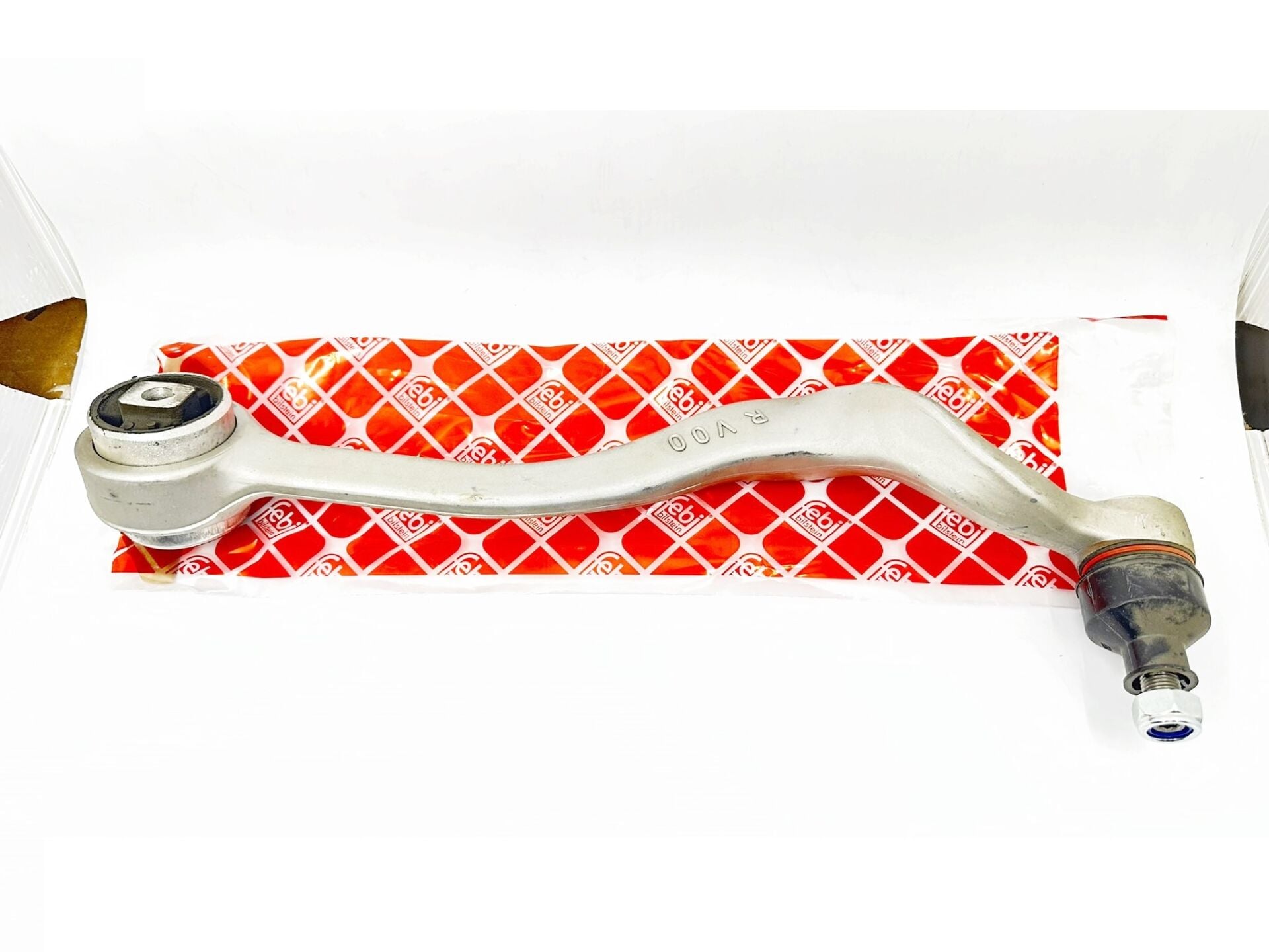 BMW 5 SERİSİ ÖN SALINCAK ÜST - R - E39 FEBİ