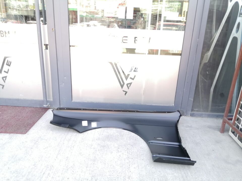 BMW 5 SERİSİ ÖN ÇAMURLUK - R - DELİKLİ - E34 YAN SANAYİ