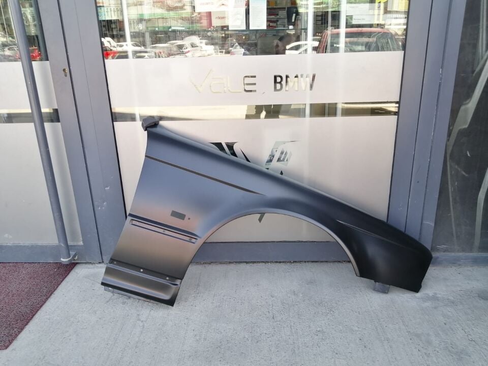 BMW 5 SERİSİ ÖN ÇAMURLUK - R - DELİKLİ - E34 YAN SANAYİ