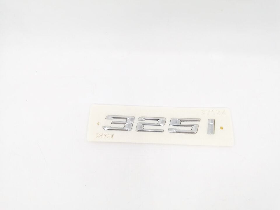 BMW 3 SERİSİ BAGAJ AMBLEM - 325İ - YAZISI E46/4 YAN SANAYİ