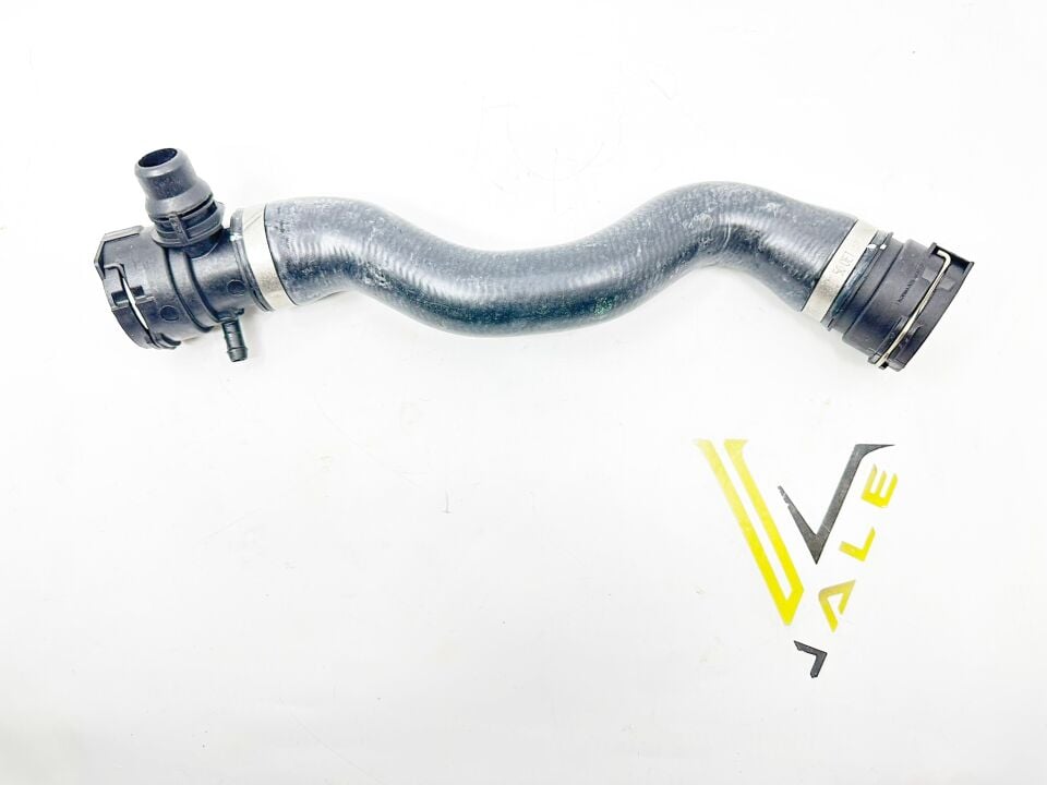 BMW 5 SERİSİ RADYATÖR ÜST HORTUMU F10 YAN SANAYİ