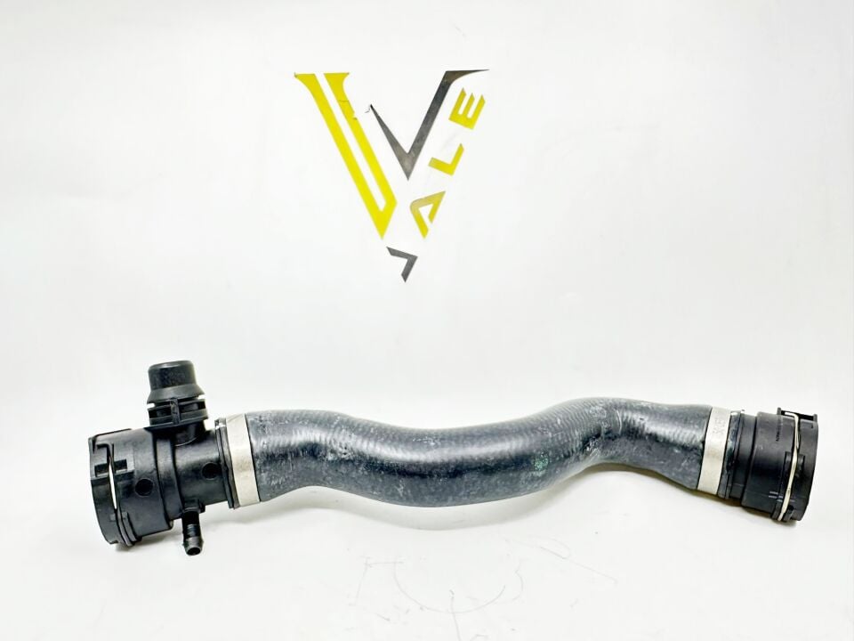 BMW 5 SERİSİ RADYATÖR ÜST HORTUMU F10 YAN SANAYİ