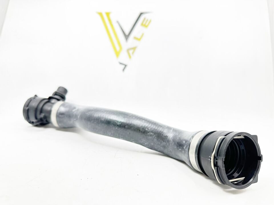 BMW 5 SERİSİ RADYATÖR ÜST HORTUMU F10 YAN SANAYİ