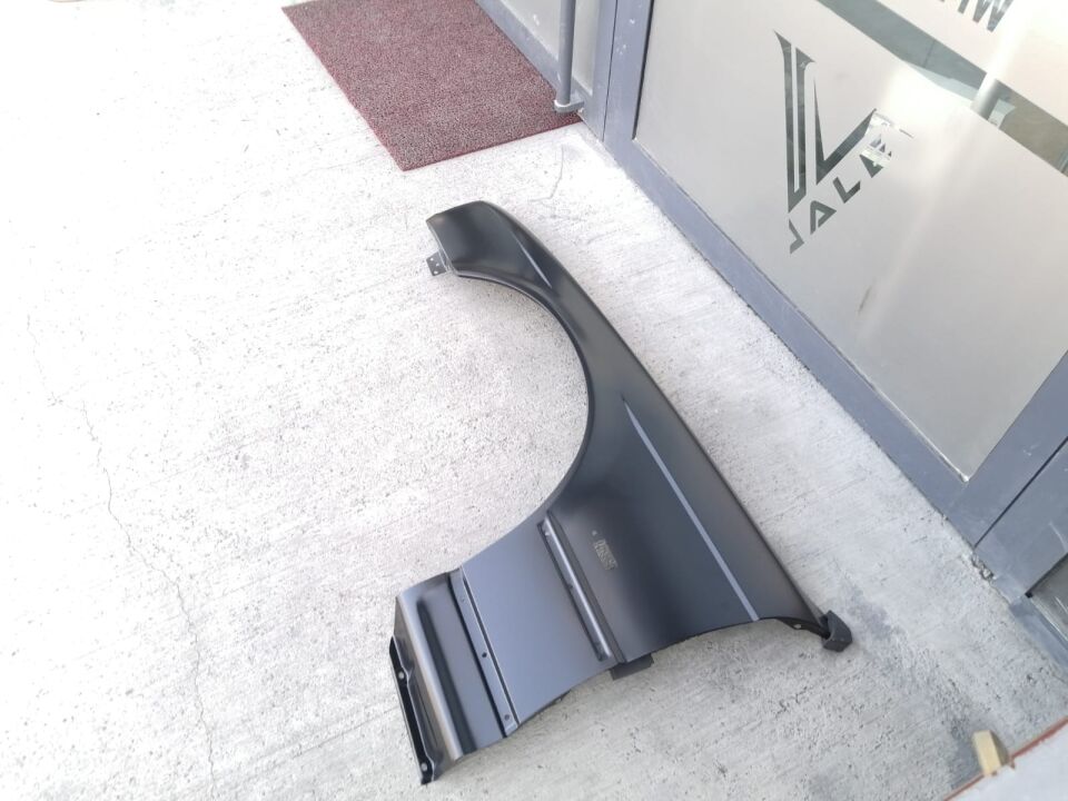 BMW 5 SERİSİ ÖN ÇAMURLUK - L - DELİKLİ - E34 YAN SANAYİ