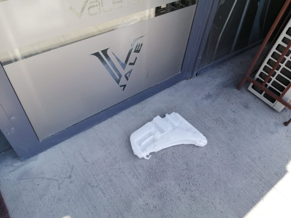 BMW 5 SERİSİ FAR YIKAMA SU DEPOSU F10 YAN SANAYİ