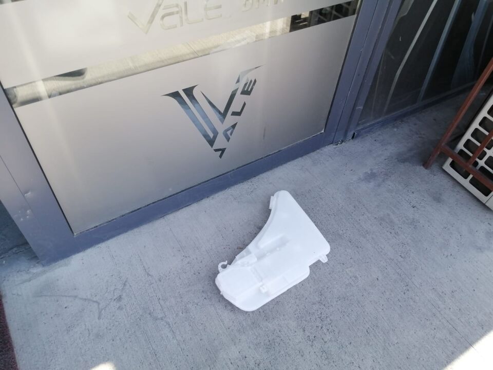 BMW 5 SERİSİ FAR YIKAMA SU DEPOSU F10 YAN SANAYİ