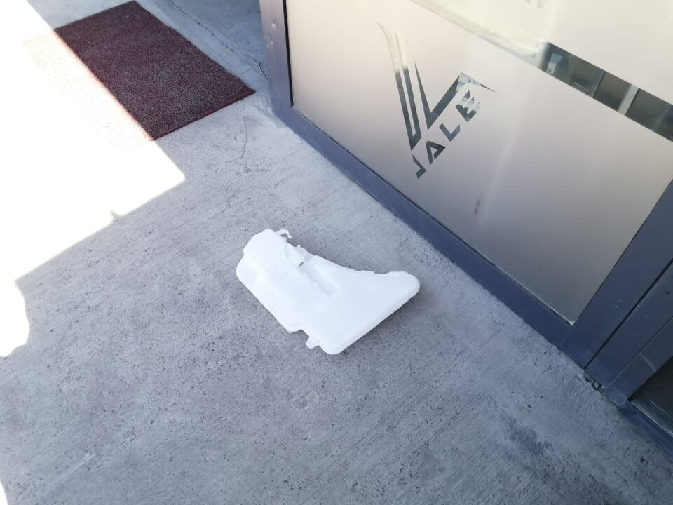 BMW 5 SERİSİ FAR YIKAMA SU DEPOSU F10 YAN SANAYİ