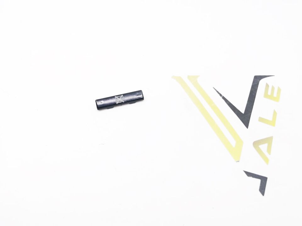 BMW 5-7 SERİSİ CAM KUMANDA KİLİTLEME KAPAĞI -TEK- E39.E38 YAN SANAYİ