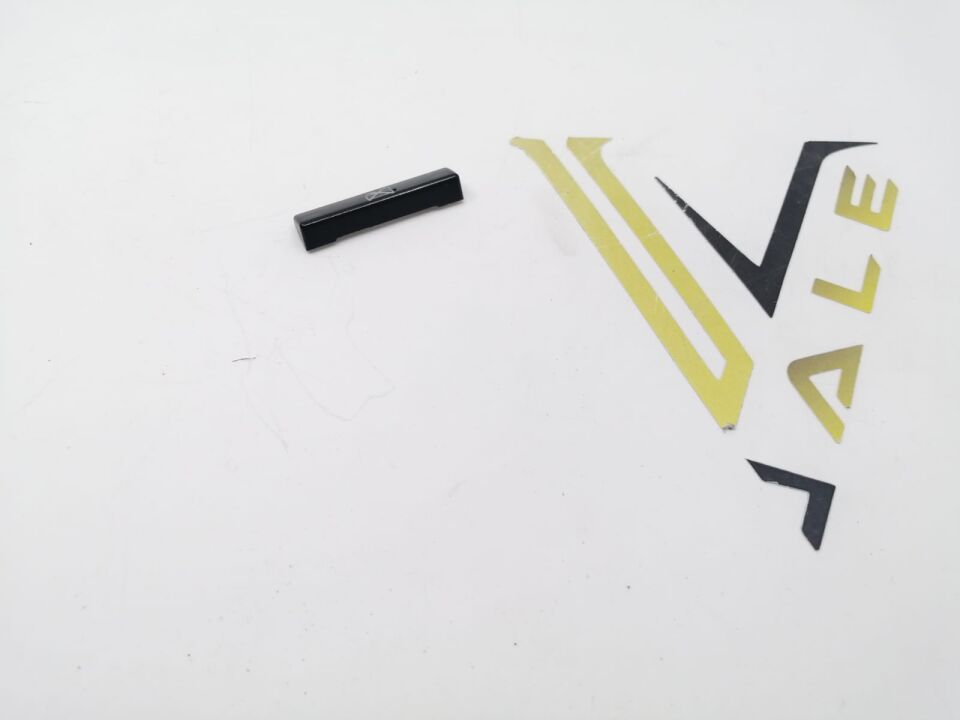 BMW 5-7 SERİSİ CAM KUMANDA KİLİTLEME KAPAĞI -TEK- E39.E38 YAN SANAYİ