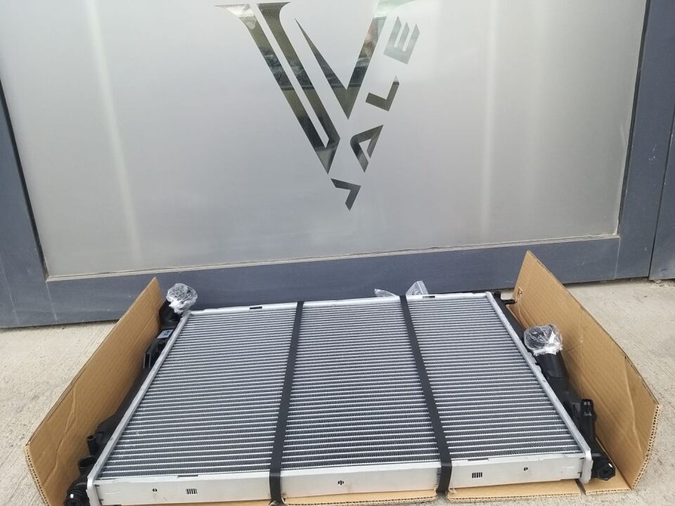 BMW 1-3 SERİSİ SU RADYATÖRÜ - OTOMATİK - E87.E90.E92.X1 VALEO