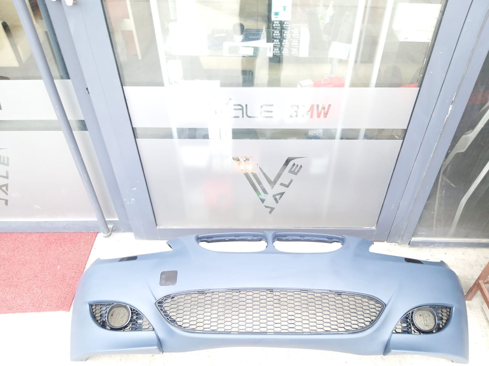 BMW 5 SERİSİ ÖN TAMPON - M5 - SET- SİSSİZ - E60.M5 YAN SANAYİ