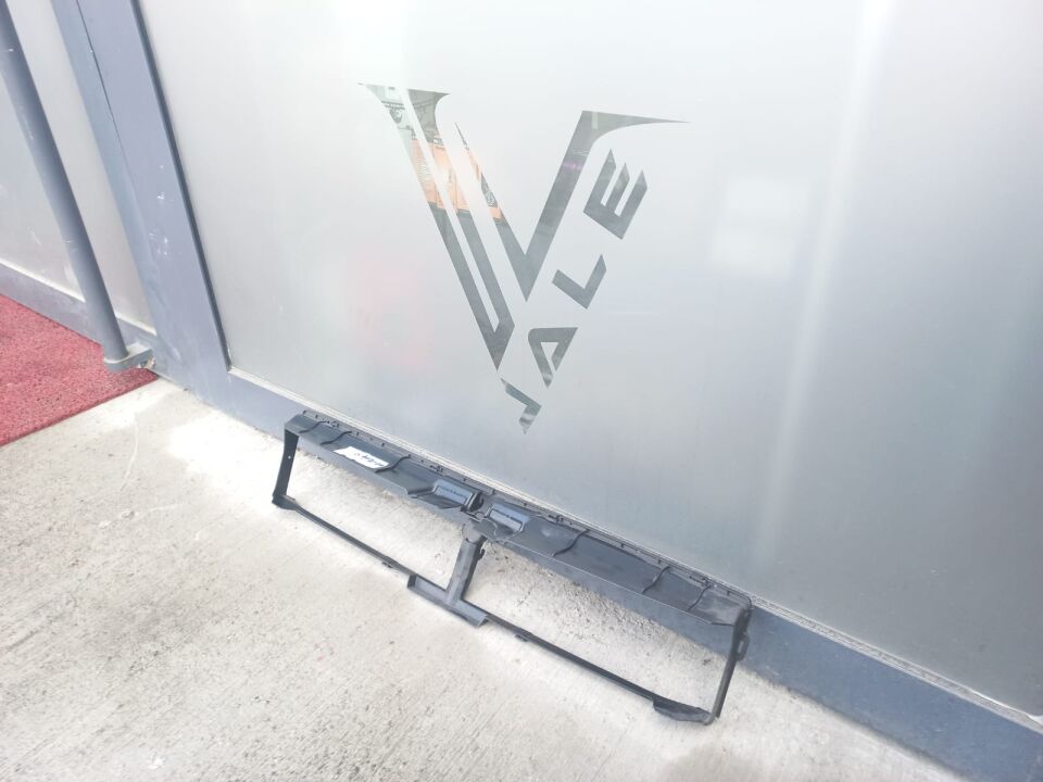 BMW 5 SERİSİ ÖN TAMPON ALT HAVA KANALI - M - F10 ORJNAL