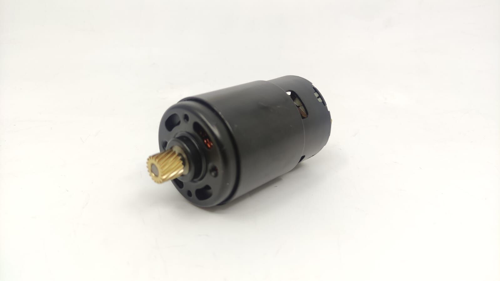 BMW X5-X6 SERİSİ EL FREN MEKANİZMA MOTORU E70.E71 YAN SANAYİ