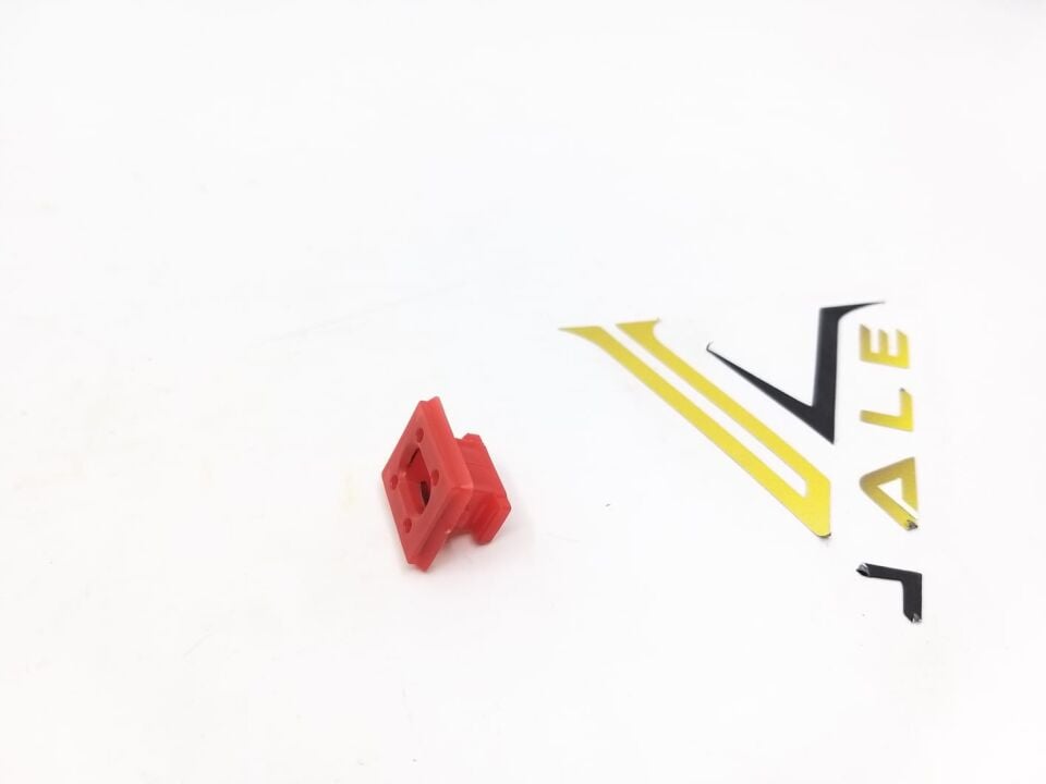 BMW 5 SERİSİ MAUN KLİPSİ - KIRMIZI - E60 10 LU YAN SANAYİ