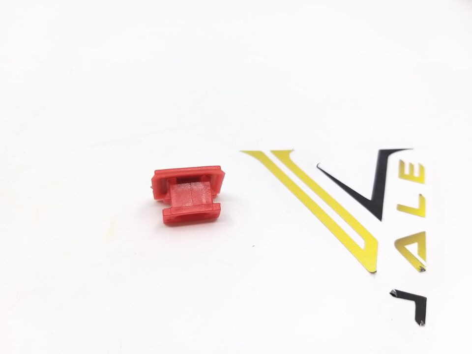 BMW 5 SERİSİ MAUN KLİPSİ - KIRMIZI - E60 10 LU YAN SANAYİ