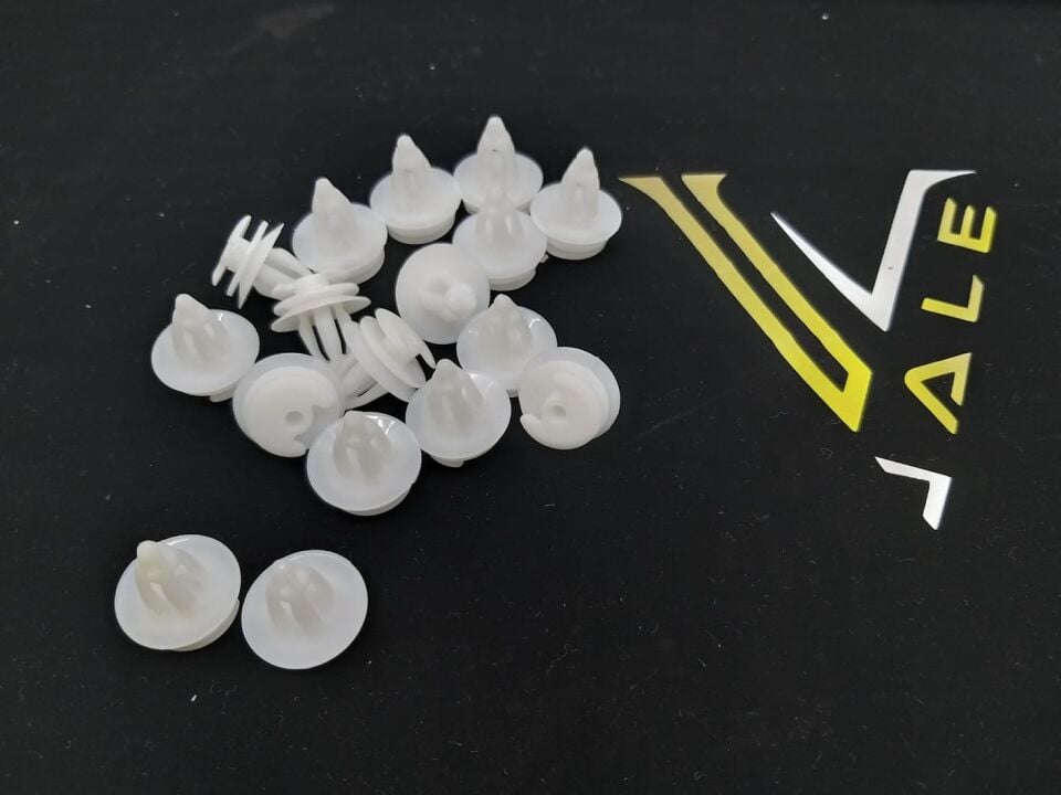 BMW 3 - 5 SERİSİ KAPI DÖŞEME KLİPSİ E34.E36.E46.E39 10 LU YAN SANAYİ