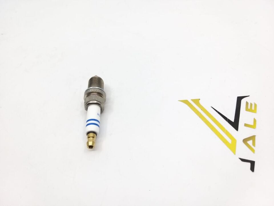 BMW 1-3 SERİSİ ATEŞLEME BUJİSİ E87.E90 BOSCH