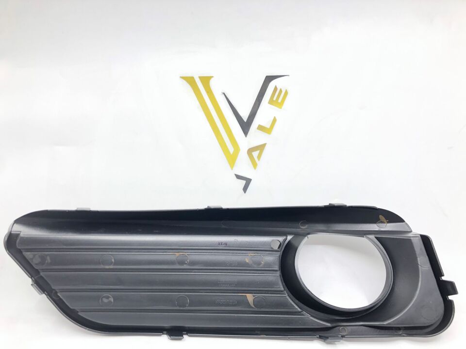 BMW 1 SERİSİ SİS ÇERÇEVESİ - R - F20 LCİ YAN SANAYİ