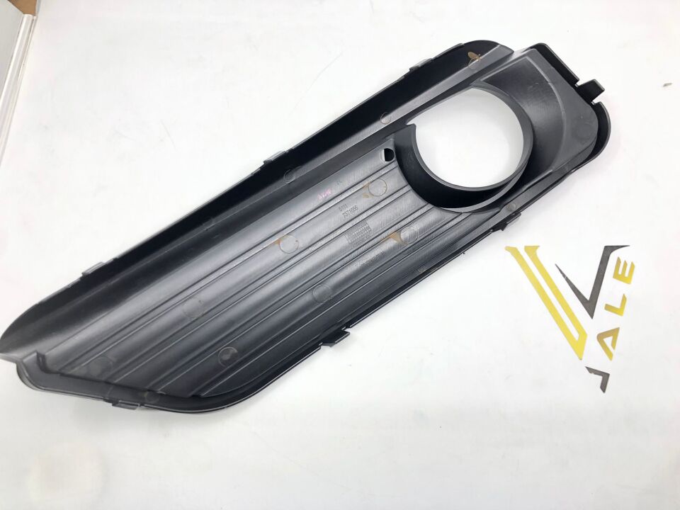 BMW 1 SERİSİ SİS ÇERÇEVESİ - R - F20 LCİ YAN SANAYİ