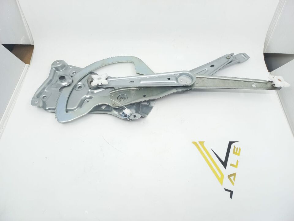 BMW 3 SERİSİ ÖN CAM MEKANİZMASI - R - MOTORSUZ E36/4 YAN SANAYİ